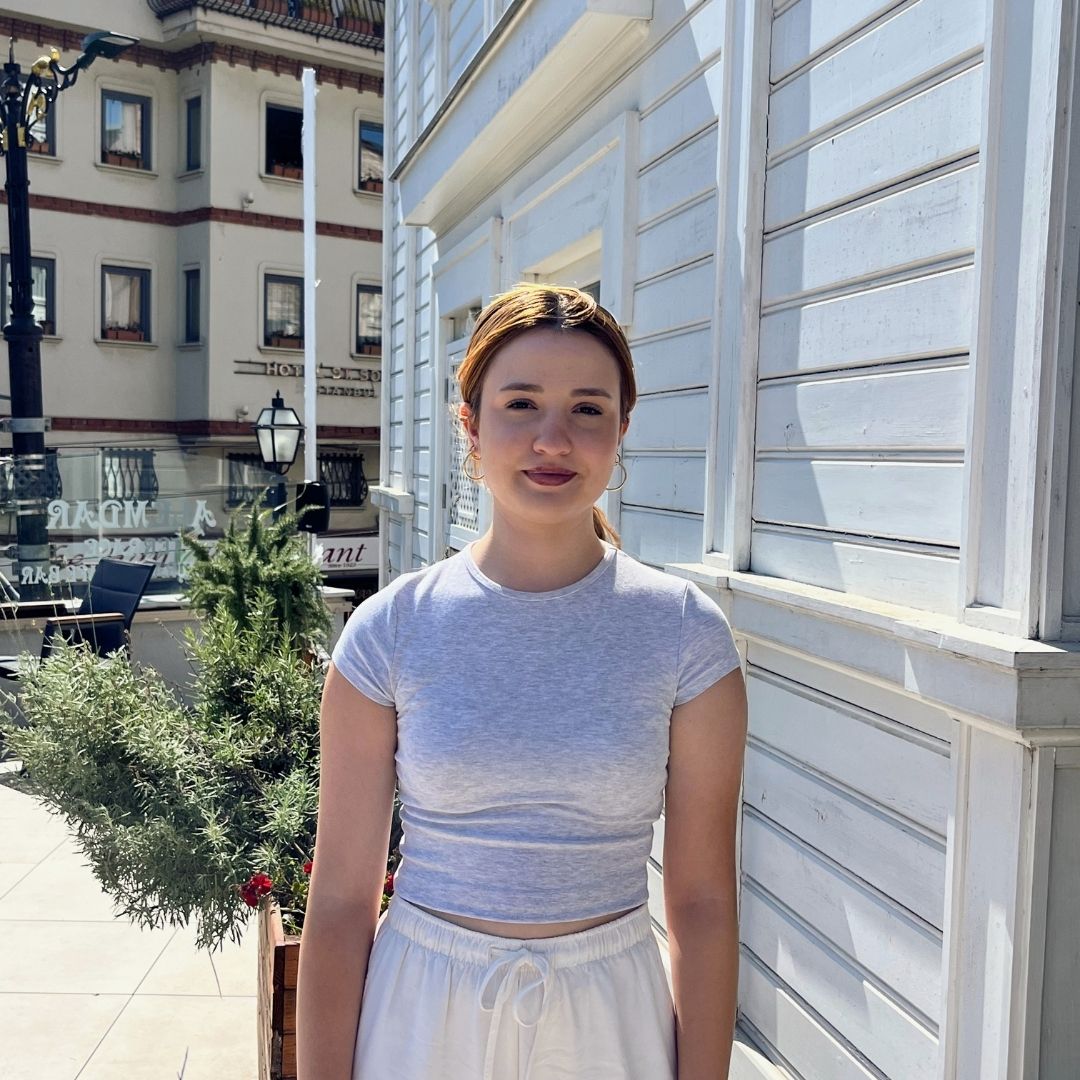 Elif Aydın profile photo